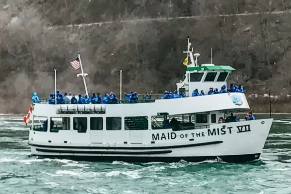 1-Day Niagara Falls Tour – Entrance Ticket