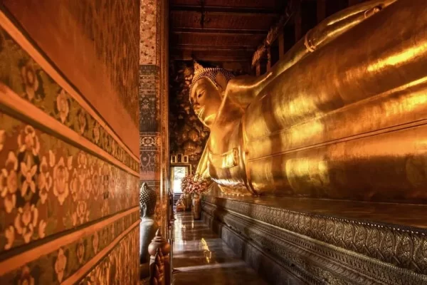 Grand Palace, Wat Pho, and Wat Arun Guided Tour