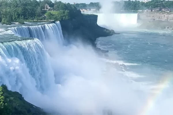 1-Day Niagara Falls Tour – Entrance Ticket